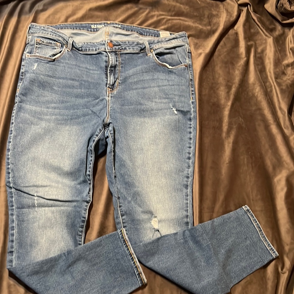 Mid rise rockstar jeans 18